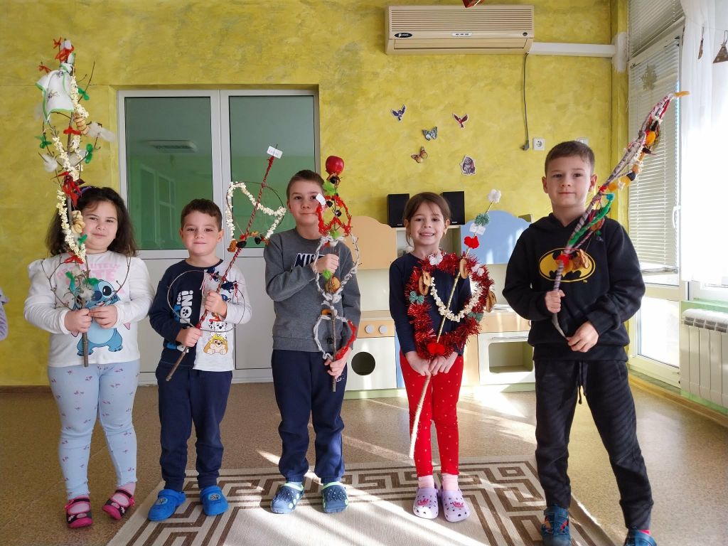 Сурва, сурва... - ДГ Радост - Каблешково
